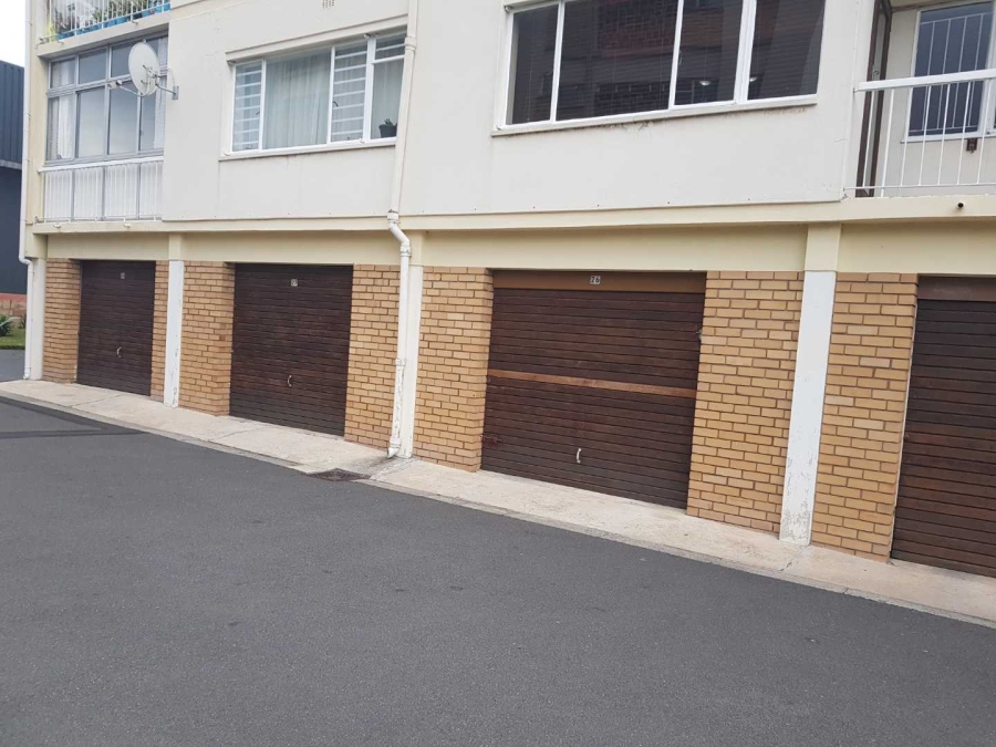 2 Bedroom Property for Sale in Oostersee Western Cape